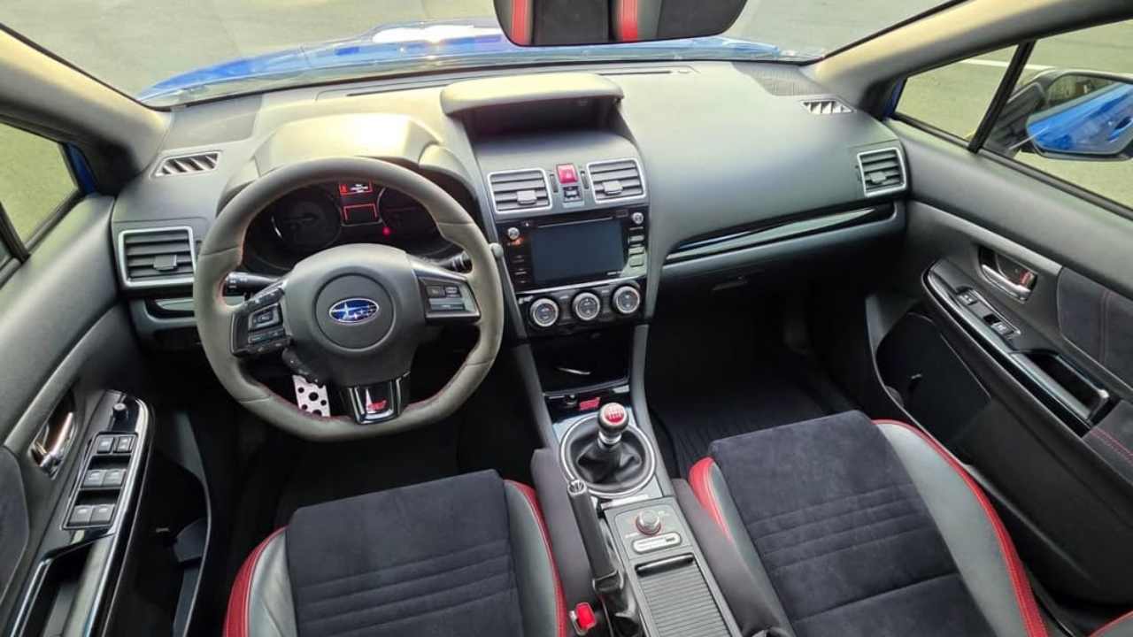 Interni Subaru