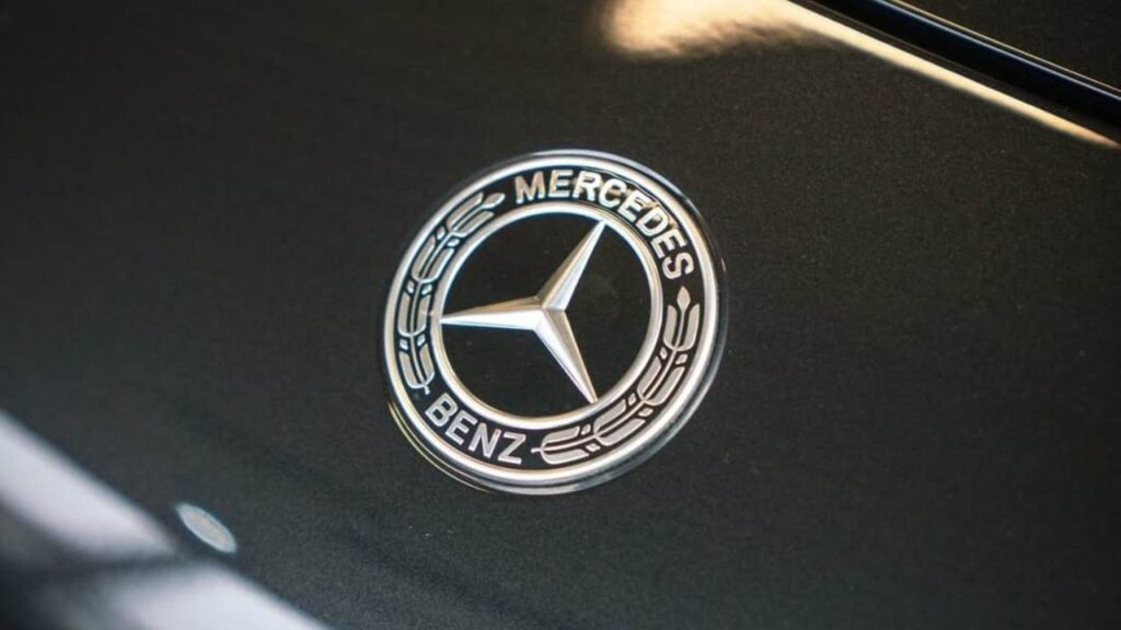 Logo Mercedes