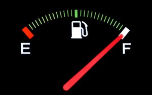Indicatore carburante auto pieno