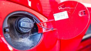 Serbatoio-Foto-di-Ekaterina-Belinskaya-da-Pexels-MobilitàSostenibile