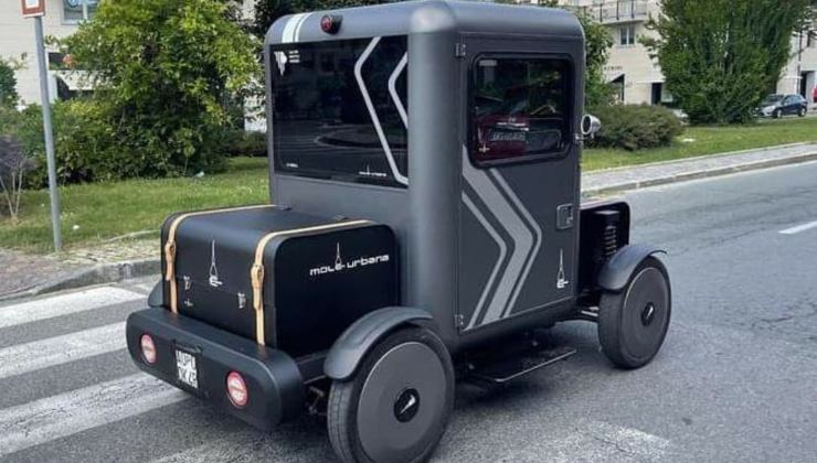 Microcar Mole Urbana in strada