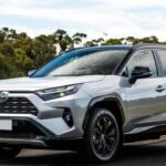 Toyota Rav 4 in strada