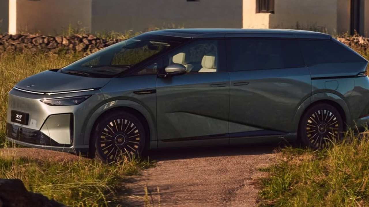 Xpeng X9 EREV