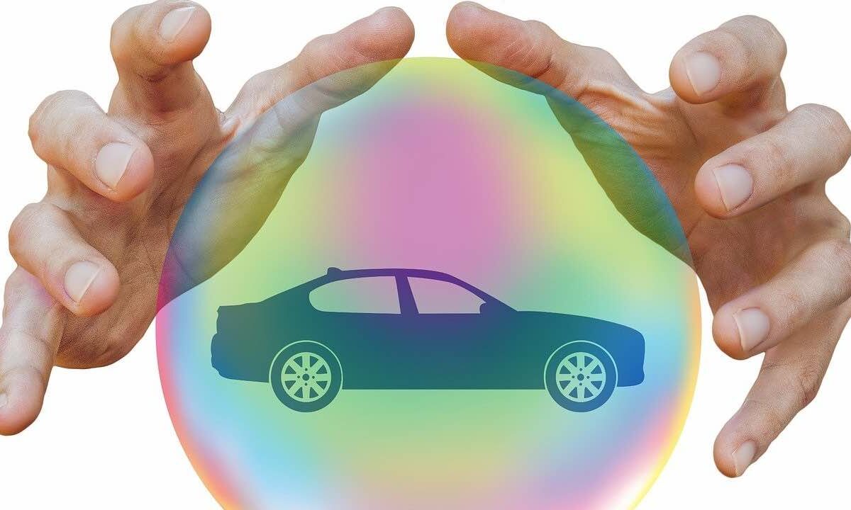 aumento assicurazione (pixabay)